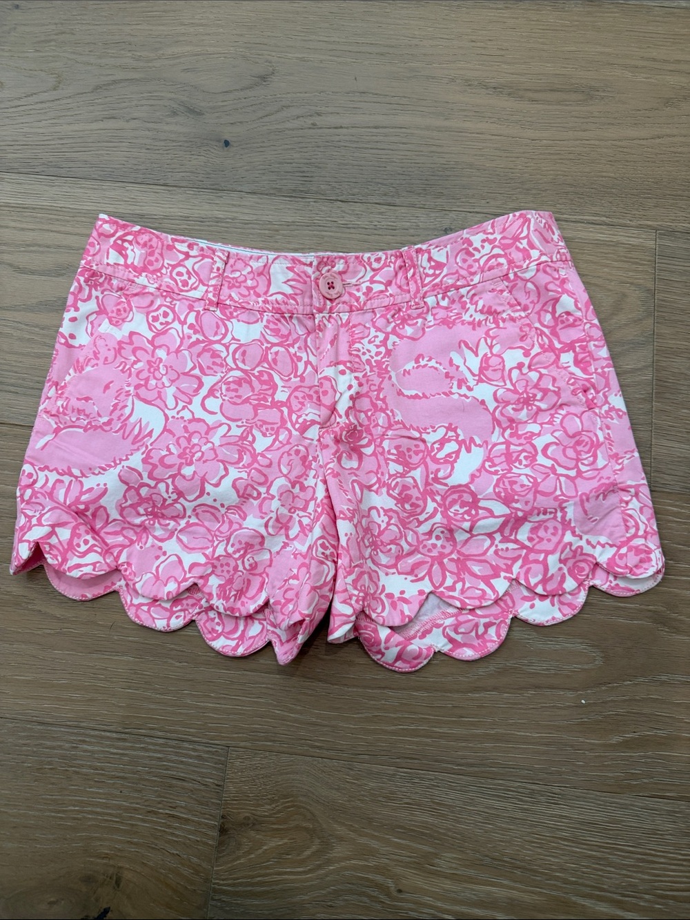 Lilly Pulitzer short 2
